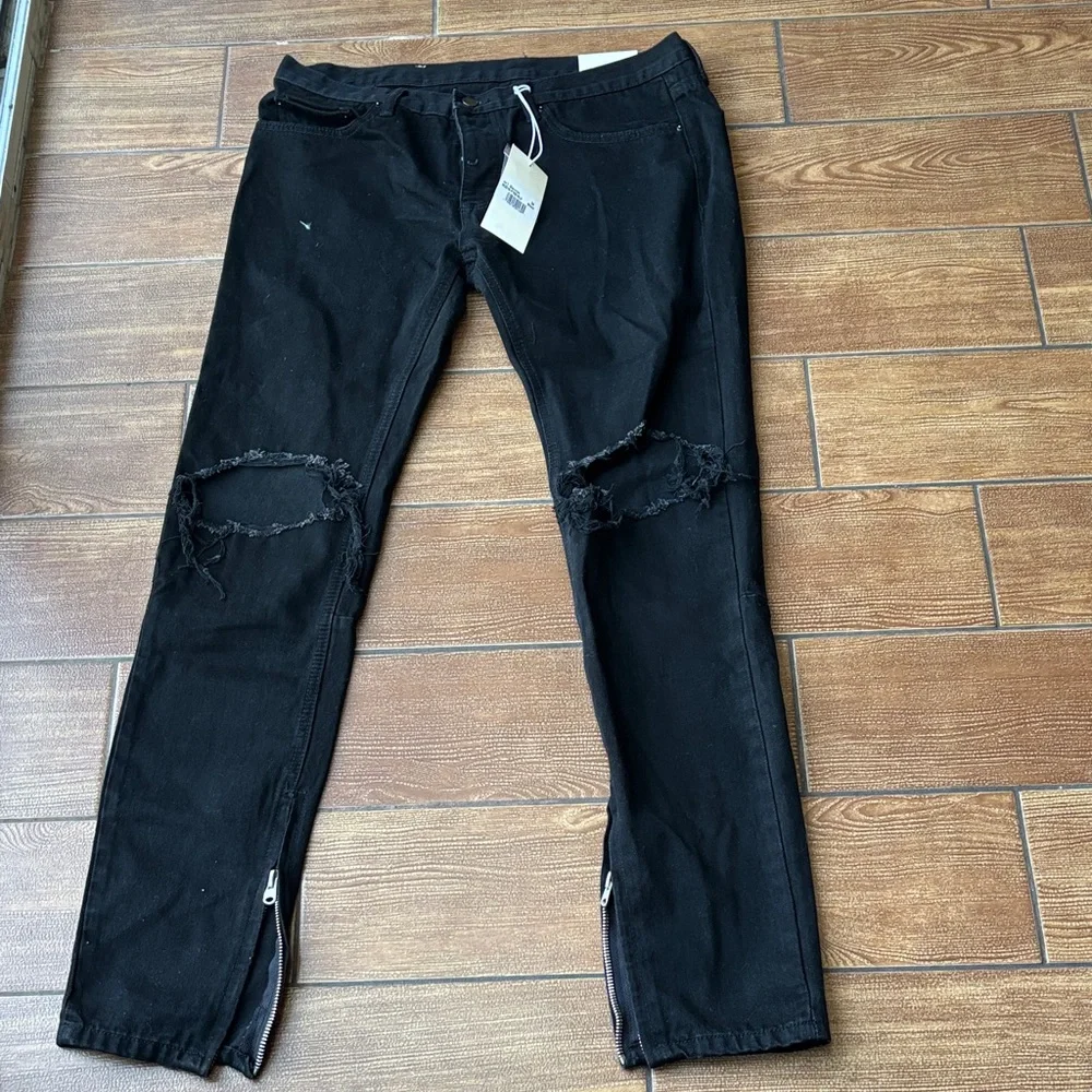 MNML Distressed Black Skinny Jeans - Picture 1 of 7